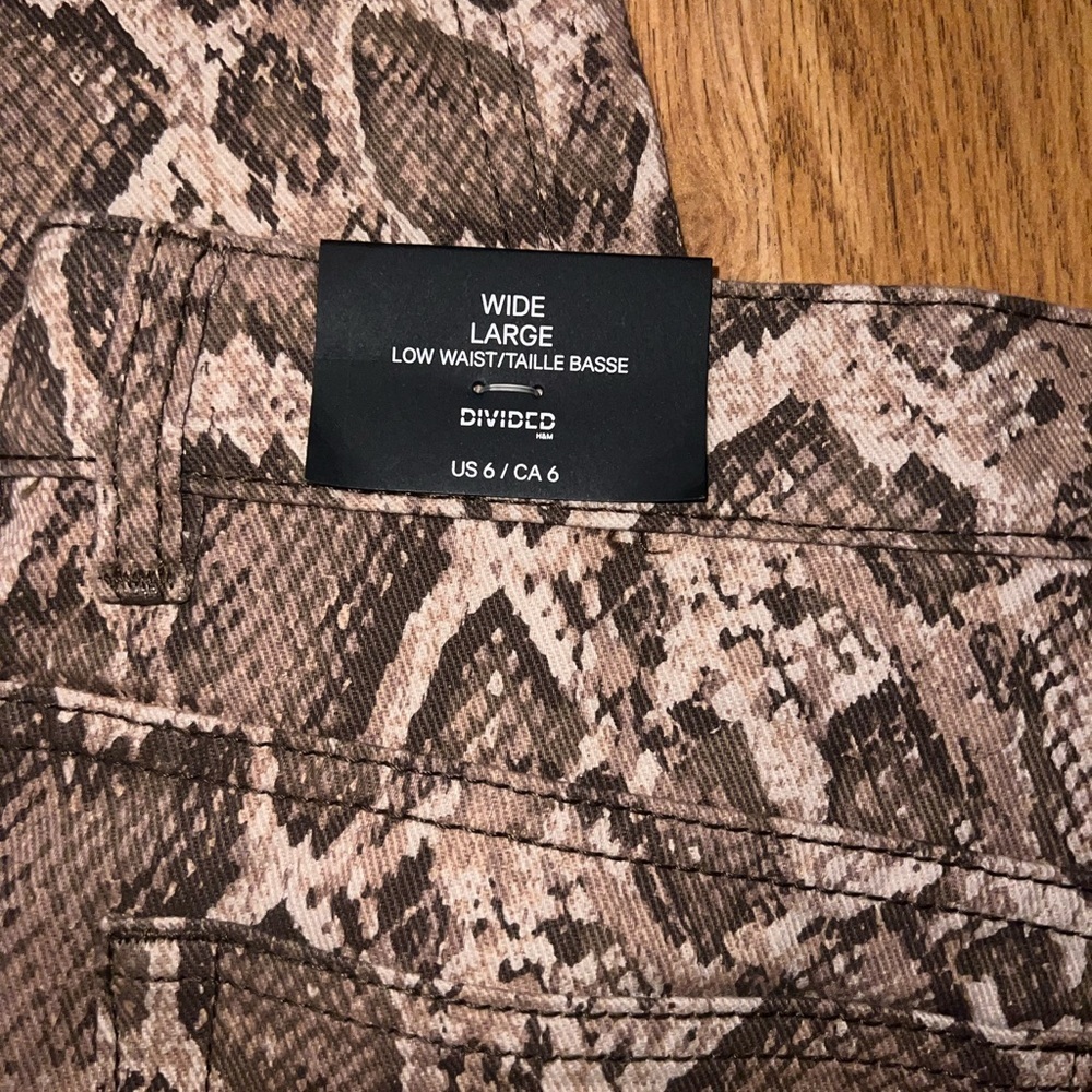 Snakeskin Jeans - Picture 5 of 5